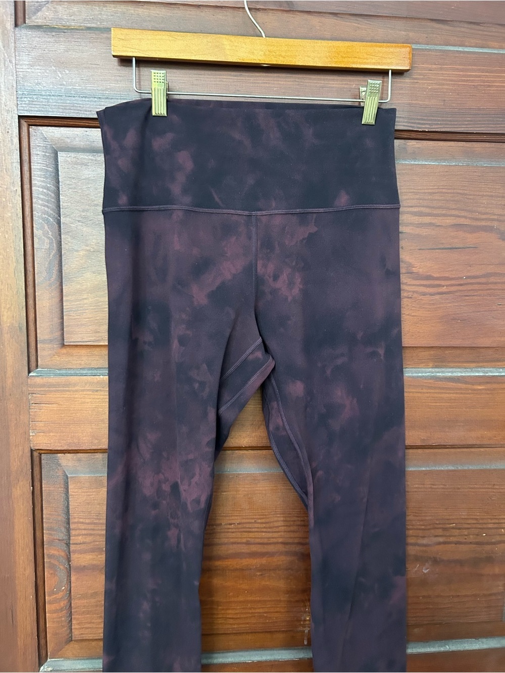 Lululemon Align High-Rise Leggings in Cassis Diamond Dye - Picture 9 of 11
